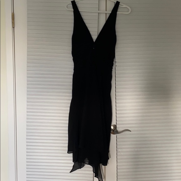 Asymmetrical black chiffon dress - Picture 3 of 6